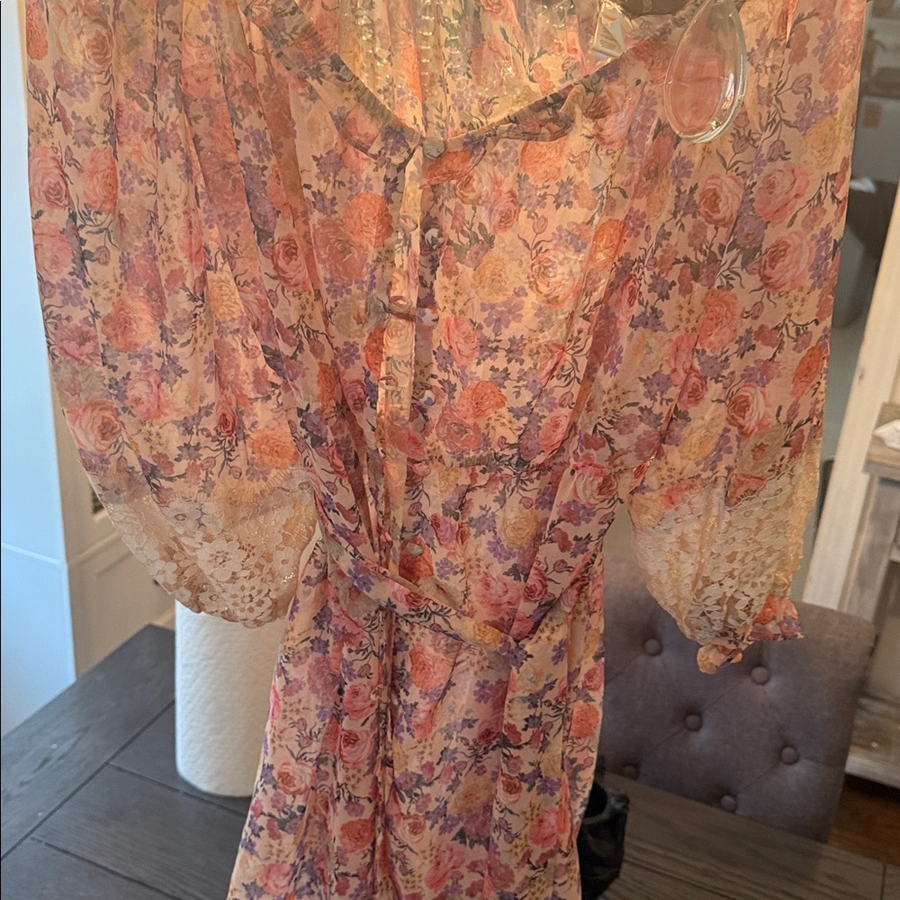 For love and lemons Garden robe only worn once in perfect condition